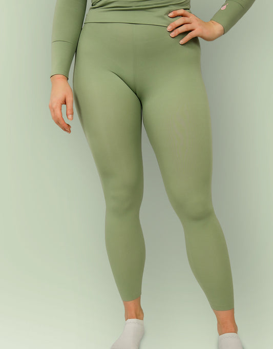 Pantalón térmico color oliva
